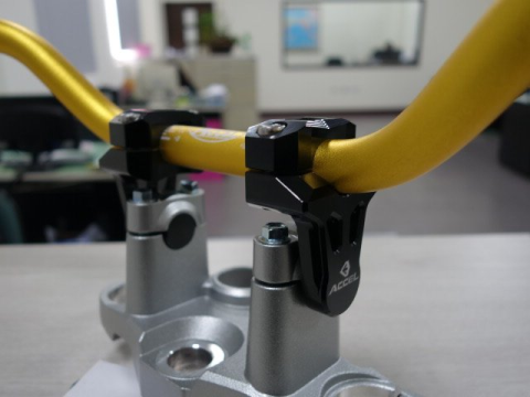 Проставки руля 50MM  (низ-22 MM, верх-28.6 MM) цвет чёрный ACCEL TBM01BK28