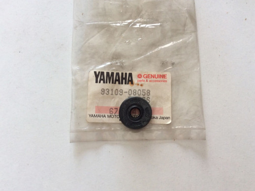 Сальник штока вичавлювання зчеплення Yamaha 93109-08058-00