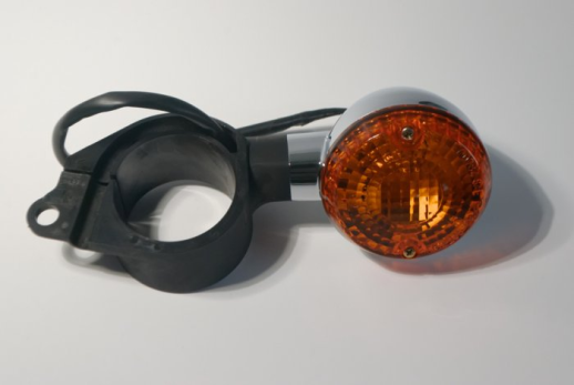 Вказівник повороту правий передній KAWASAKI VN1500, EN 500 VULCAN JR KK074B