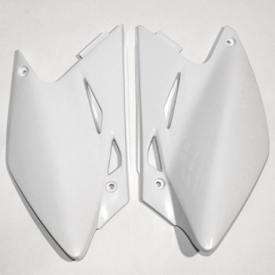 Боковой пластик KAWASAKI KXF 450 '06-'08 UFO KA03771041