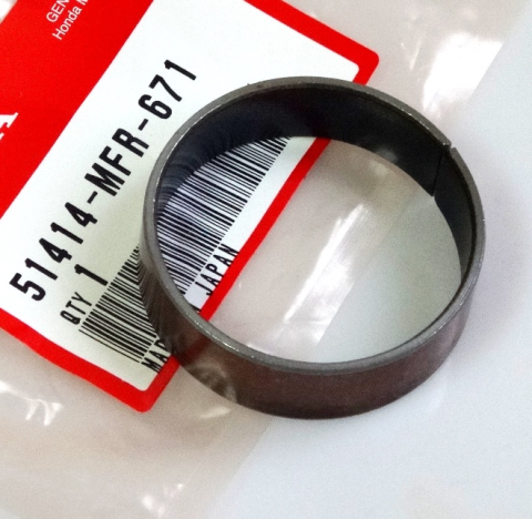 Втулка вилки Honda 51414-MFR-671