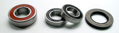 Подшипники оси колеса SUZUKI GSX-R 600 '01-'03, GSX-R 750 '00-'03, GSX-R 1000 '01-'02, GSX 1400 '02-'07 TOURMAX WBK-234