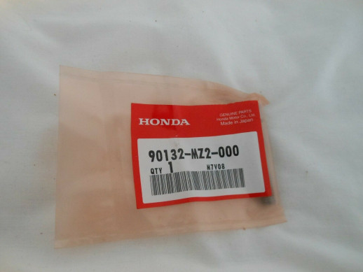 Болт кріплення гальмівного супорта Honda 90132-MZ2-000