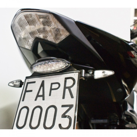 Указатели поворотов универсальные FAR 6503