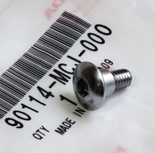 Болт крепления пластика Honda 90114-MCJ-000