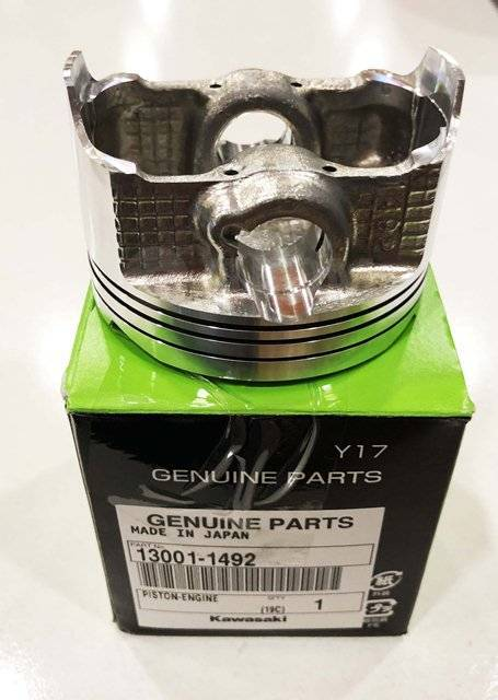 Поршень Kawasaki 13001-1492