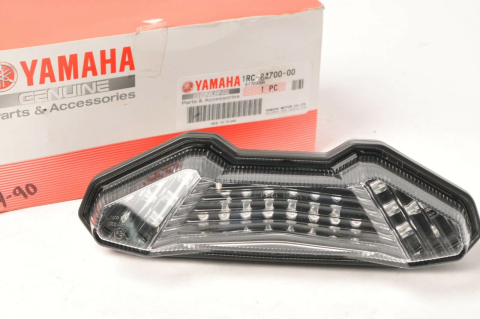 Стоп сигнал Yamaha 1RC-84700-00-00