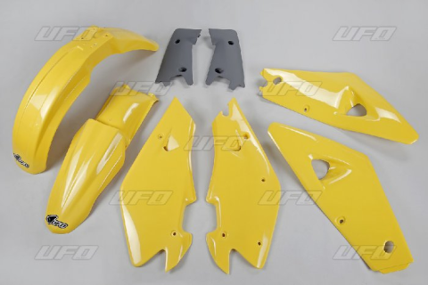 Комплект пластика HUSQVARNA 2T '00-'04,4T '02-'04 UFO HU600E999