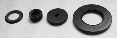 Комплект сальников двигателя SUZUKI GSF/GSX/GSX-R TOURMAX OSL-301