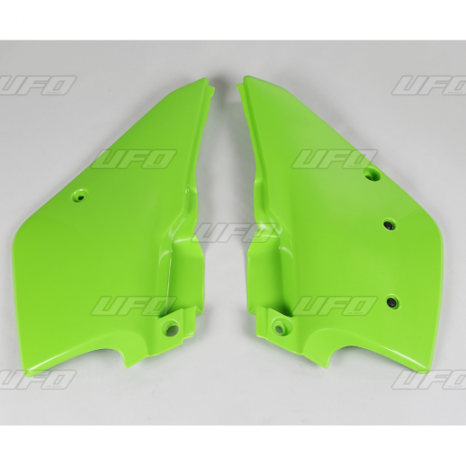 Боковой пластик KAWASAKI KDX 200 '95-'20 UFO KA02788026