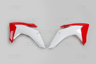 Боковой пластик HONDA CRF 230 15-18 UFO HO04675999