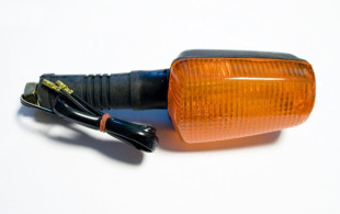 Указатель поворота правый передний / левый задний YAMAHA TDR125 '93-'96, TZR125 '93-'97, XJ600 '92-'99 JR KY006B