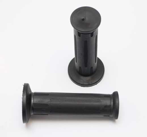 Ручки керма ARIETE 26+26 мм закриті 02624/C	