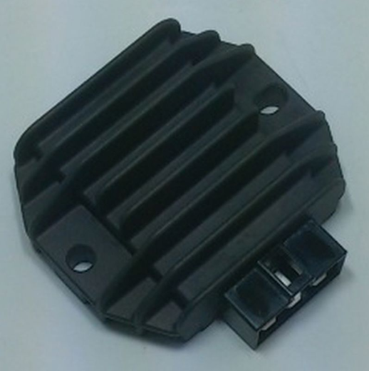 Регулятор напряжения SUZUKI DR 650SE '96-'19, XF 650 FREEWIND '97-'01, DR 800S '91-'97 (OEM: 32800-32E00) TOURMAX RGU-314