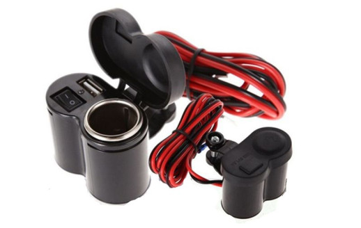 Вологозахищена розетка та USB зарядне з тумблером на кермо C-010