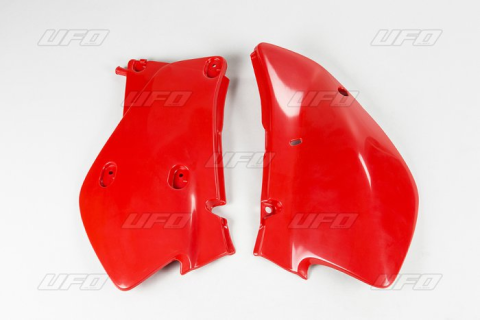 Боковой пластик HONDA XR 650R '00-'07 UFO HO03677069