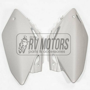 Боковой пластик HONDA CRF 450R '05-'06  UFO HO03656041
