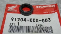 Сальник штока выжима сцепления Honda 91204-KK0-003 (12X18X5)