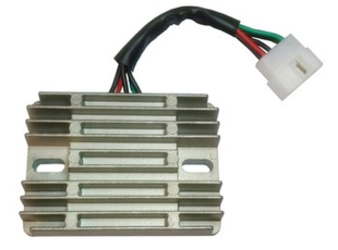 Регулятор напряжения SUZUKI GSX 600R/1000R '01-05, GSX 750R '96-05, GSX 1300R HAYABUSA '99-07 (OEM 32800-33E21) (35A) DZE 2633-01