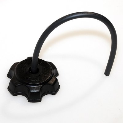 Кришка бензобака SUZUKI RM 125/250 &#39;94-&#39;05 UFO SU03901001