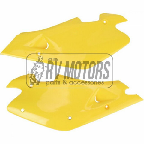 Боковой пластик HUSQVARNA 2T '00-'04, 4T '02-'04 UFO HU03304101