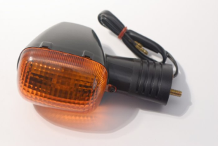 Указатель поворота левый передний / правый задний HONDA CBR 600'95-00 ,CBR900RR '96-00 ,VTR1000F '97-00 JR KH051A