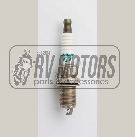 Свеча зажигания DENSO 4702 / IK20TT