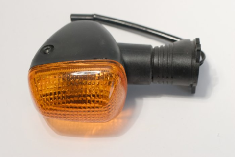 Указатель поворота левый передний SUZUKI GSXR/TL/XF AMEX MC-01084