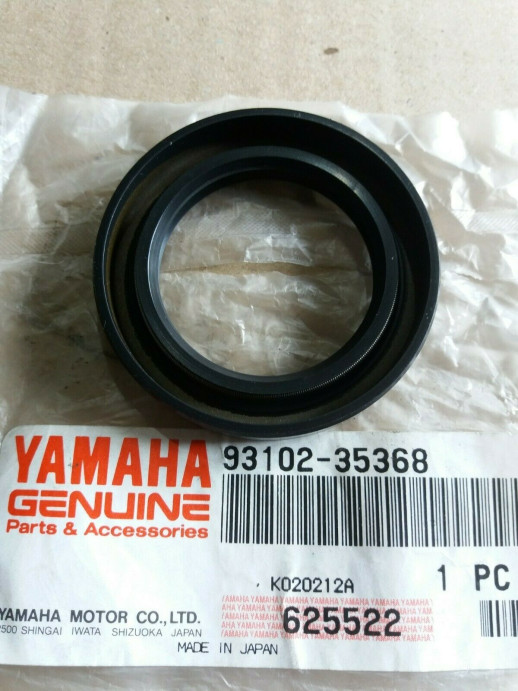 Сальник вторинного валу Yamaha 93102-35368-00